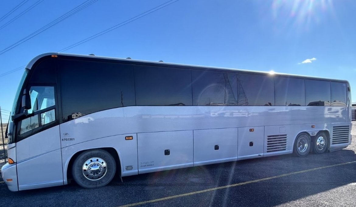 Motorcoach for Sale in Austin, TX - Photo 2