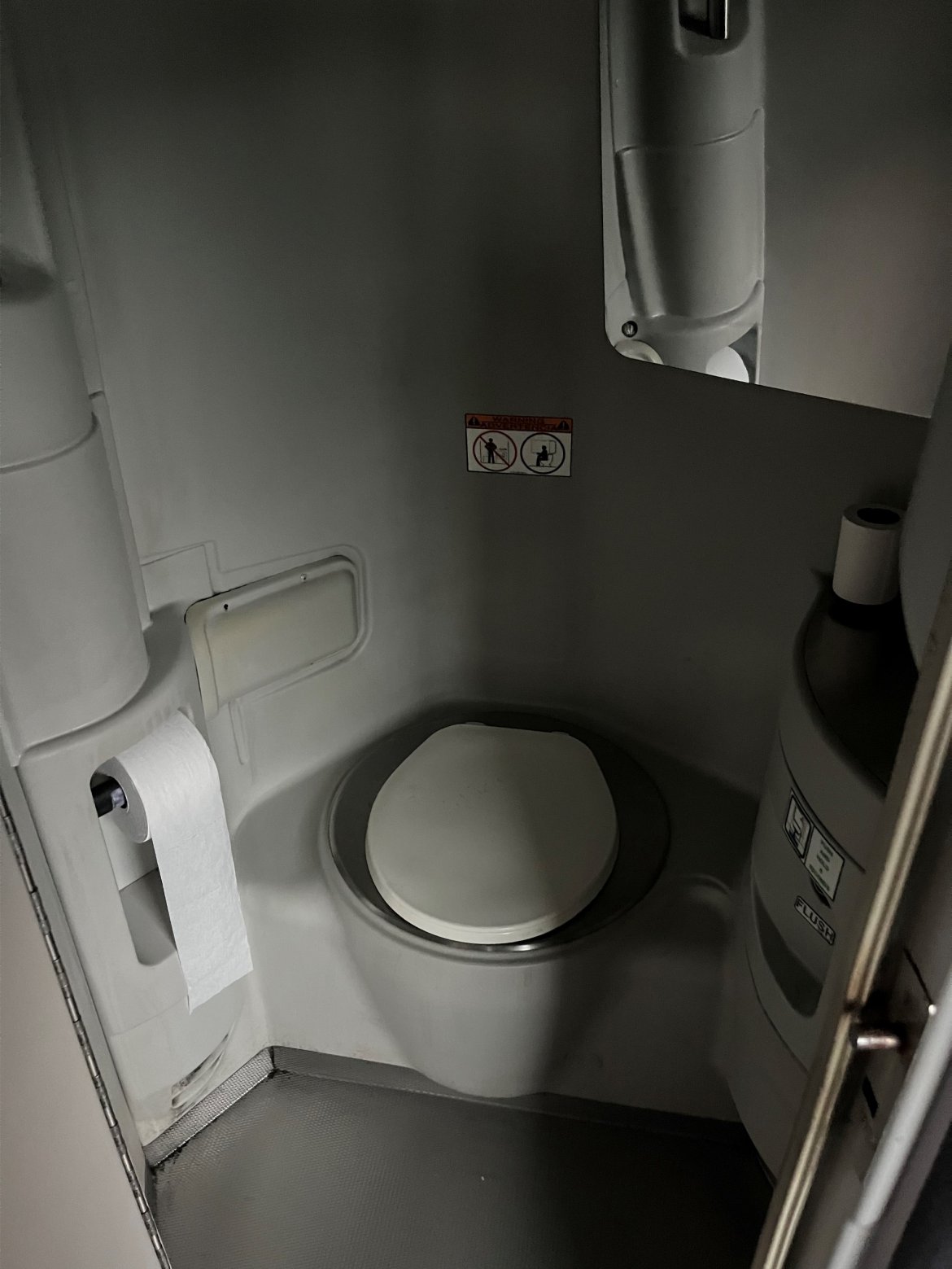 Motorcoach for Sale in Austin, TX - Photo 6