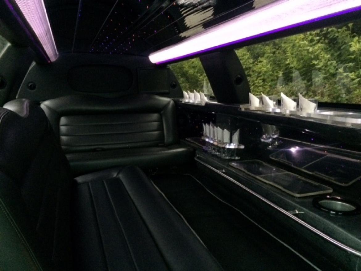 Photo of Limousine for sale: 2007 Lincoln Town Car 120" by Tiffany