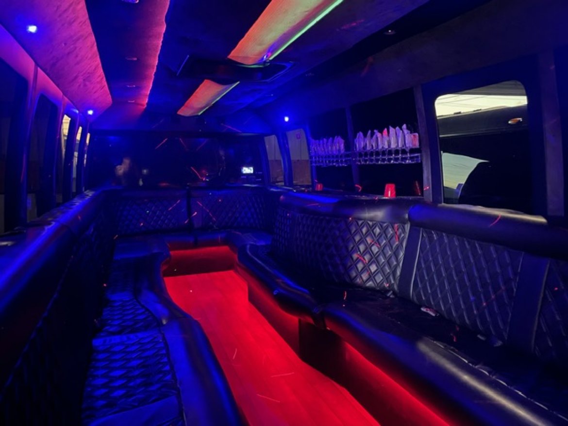 Limo Bus for sale: 2015 Ford F550 by Newport