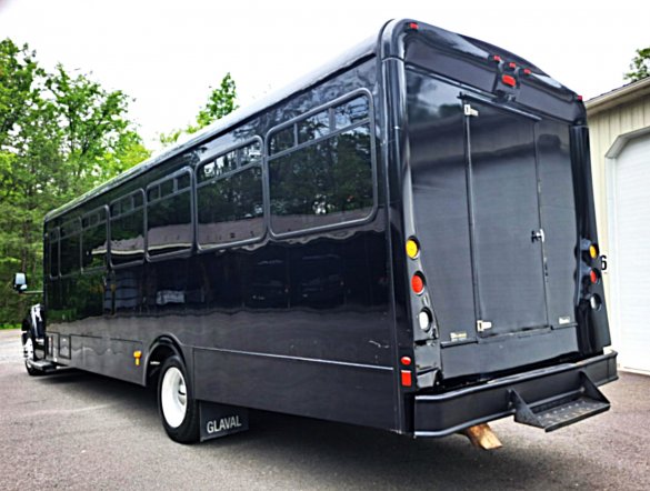 2015 Ford F-650 Shuttle Bus for Sale in Northumberland, PA - Photo 3