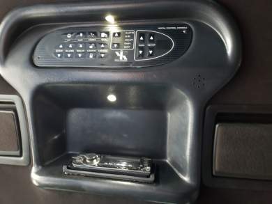 2011 Black Krystal Lincoln Town Car Limousine 5th Door