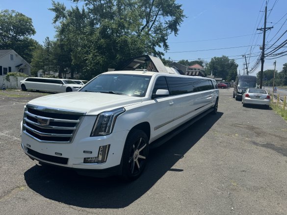 2017 Cadillac Escalade Limousine