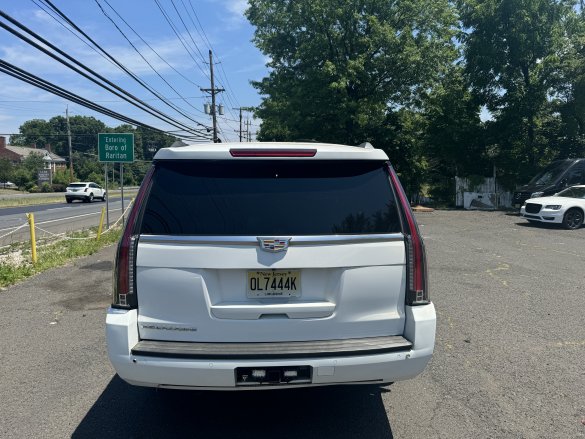 2017 Cadillac Escalade Limousine