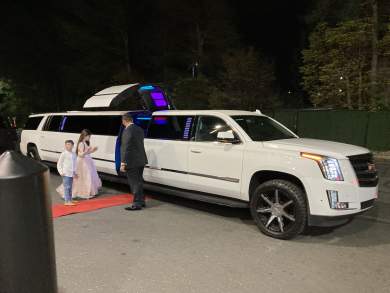 2017 Cadillac Escalade Limousine