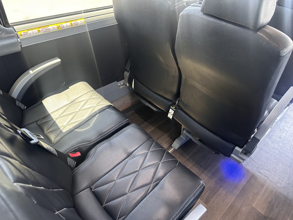 Motorcoach for Sale in Phoenix, AZ - Photo 8