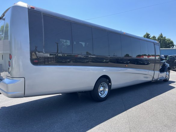 2013 Grech GM 40 F650 Executive Shuttle