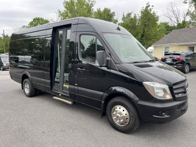 2014 Meridian Specialty Vehicles Mercedes-Benz Sprinter 3500 170” ext Sprinter