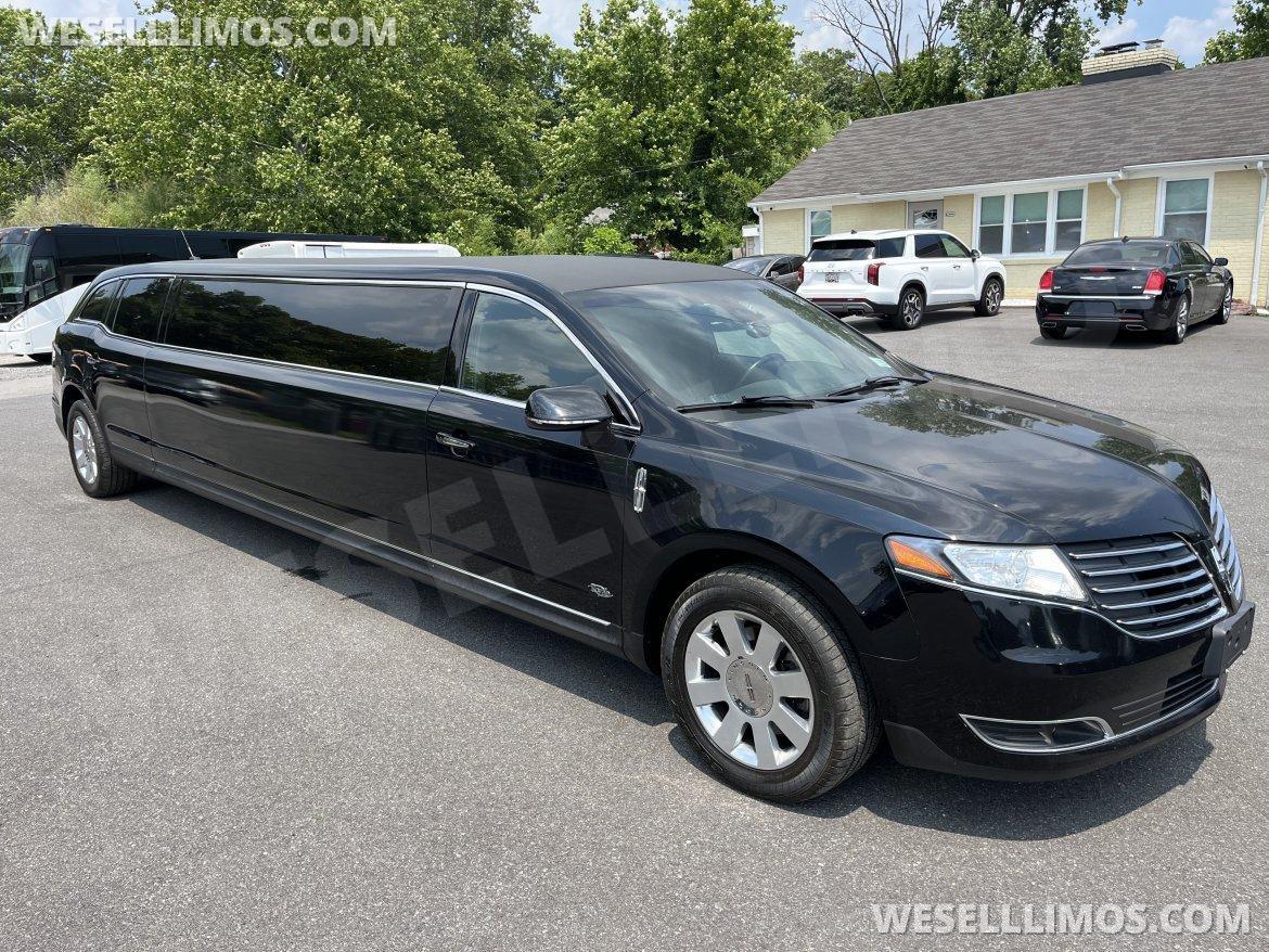 Limousine for Sale in Pasadena, MD - Main Photo