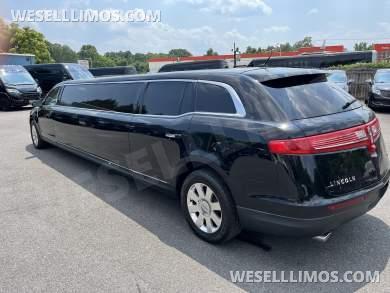 2018 Royale Lincoln MKT Limousine - Limousine for Sale in Pasadena, MD - Photo 3