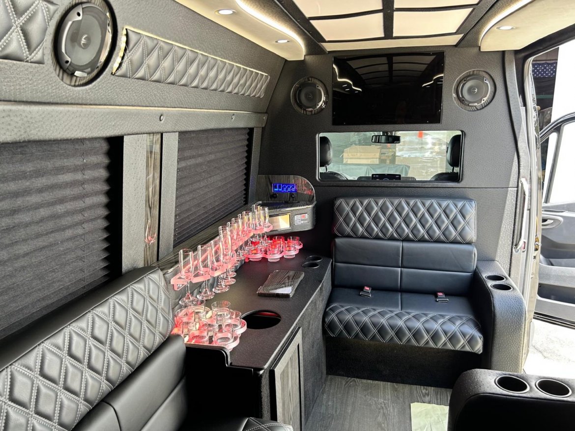 2024 Mercedes-Benz Sprinter Sprinter - Photo 4