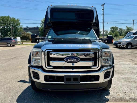 2014 Ford F-550 Party Bus Limousine