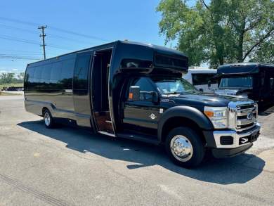 2014 Ford F-550 Party Bus Limousine