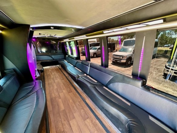 2014 Ford F-550 Party Bus Limousine