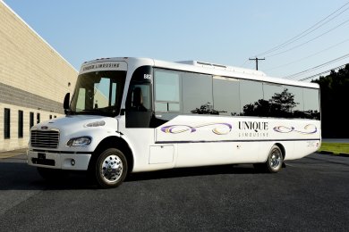 2008 Freightliner Bus  Motorcoach for Sale in Harrisburg, PA - Main Photo