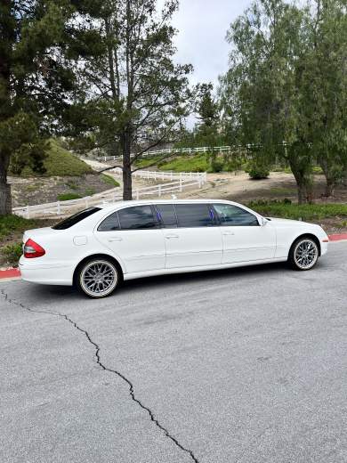 2008 Mercedes-Benz E350 Limousine for Sale in Yorba Linda, California, US - Photo 4