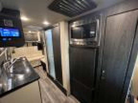 2024 Midwest Automotive Designs Mercedes-Benz Passage MD2 Sprinter Van Sprinter