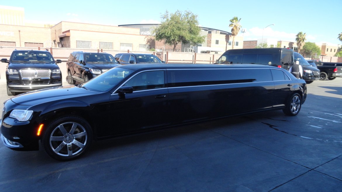Limousine for Sale in Las Vegas, NV - Photo 6