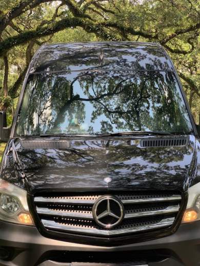 2015 Grech Motors Mercedes-Benz 3500 Sprinter Limo (Reupholstered and Refinished)