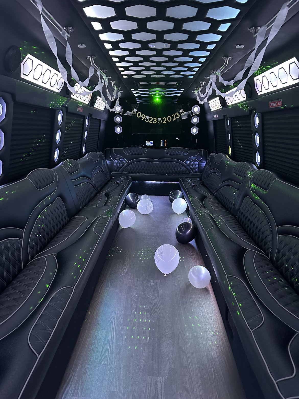 Limo Bus for Sale in Macomb, MI - Photo 4