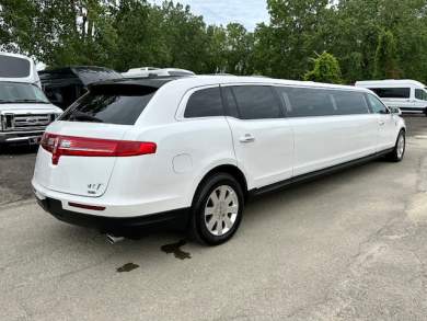 2014 Lincoln MKT SUV Stretch for Sale in Erie, Pennsylvania, US - Photo 4