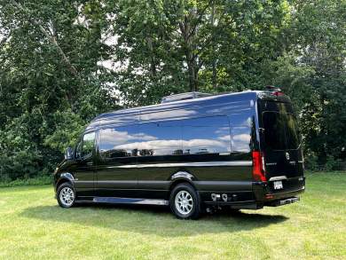 2024 V6 Eco Revolution Limousine Auto Elite Mercedes-Benz Sprinter