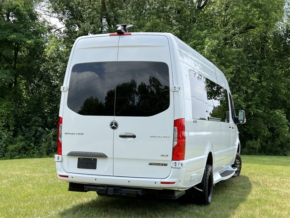 2023 V6 4x4 Eco Revolution Limousine Auto Elite Mercedes-Benz Sprinter