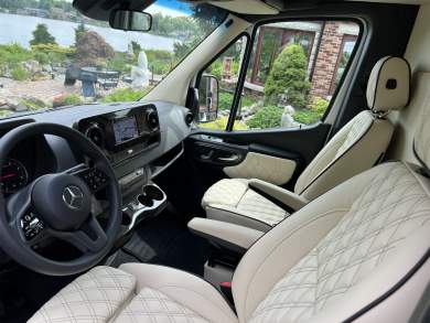 2023 V6 4x4 Eco Revolution Limousine Auto Elite Mercedes-Benz Sprinter