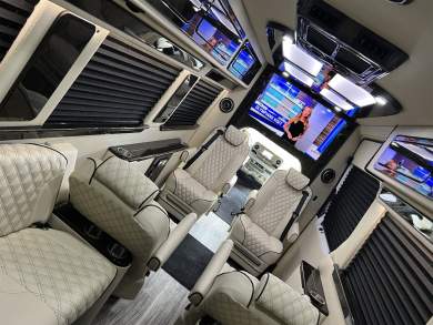 2023 V6 4x4 Eco Revolution Limousine Auto Elite Mercedes-Benz Sprinter