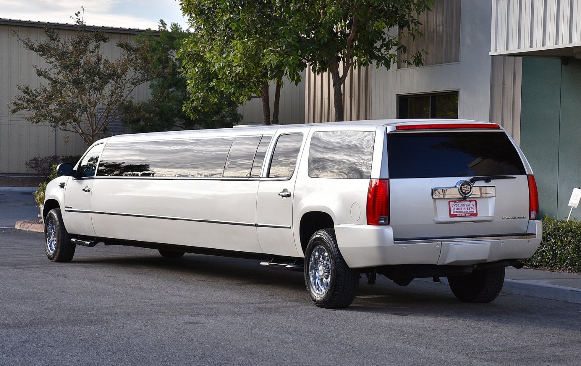 Photo of SUV Stretch for sale: 2012 Chevrolet Sububalade