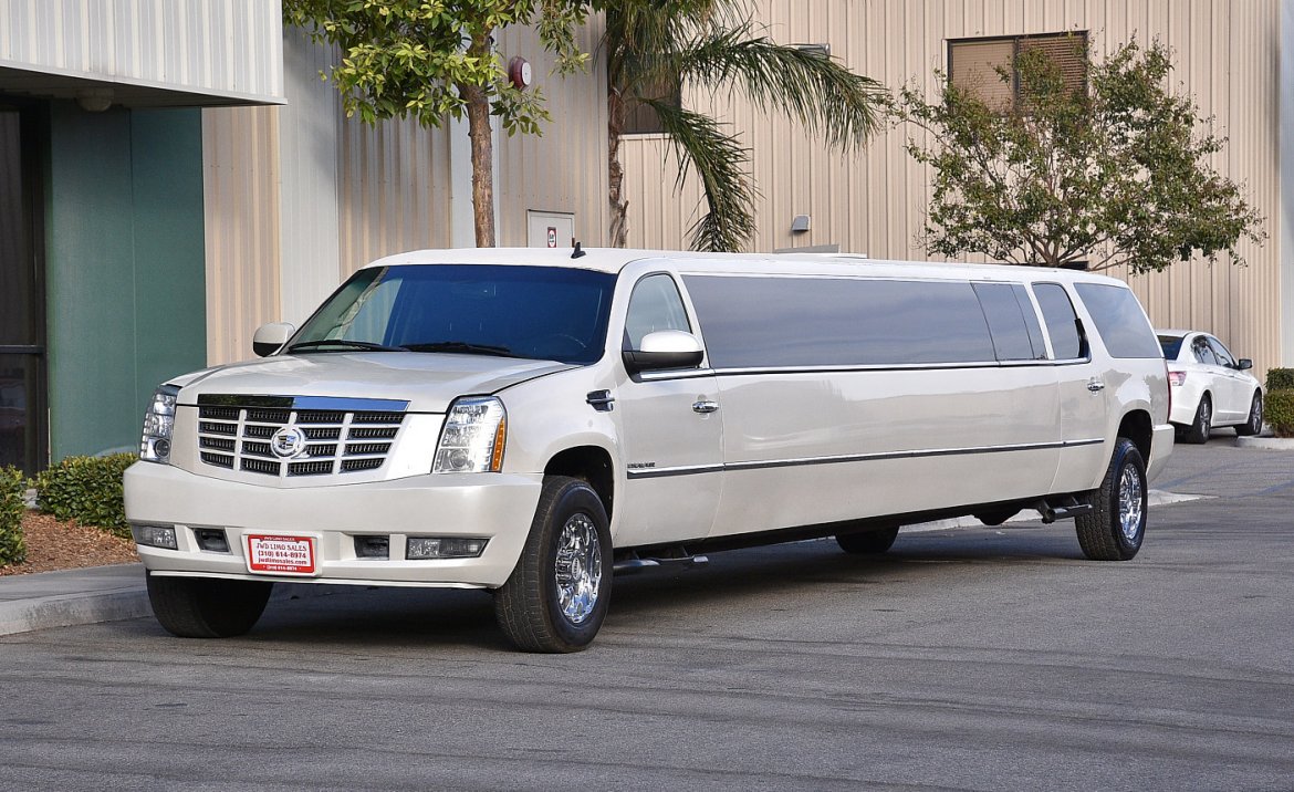 Photo of SUV Stretch for sale: 2012 Chevrolet Sububalade