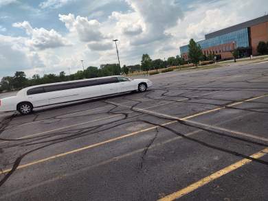 2006 Lincoln Town Car Limousine