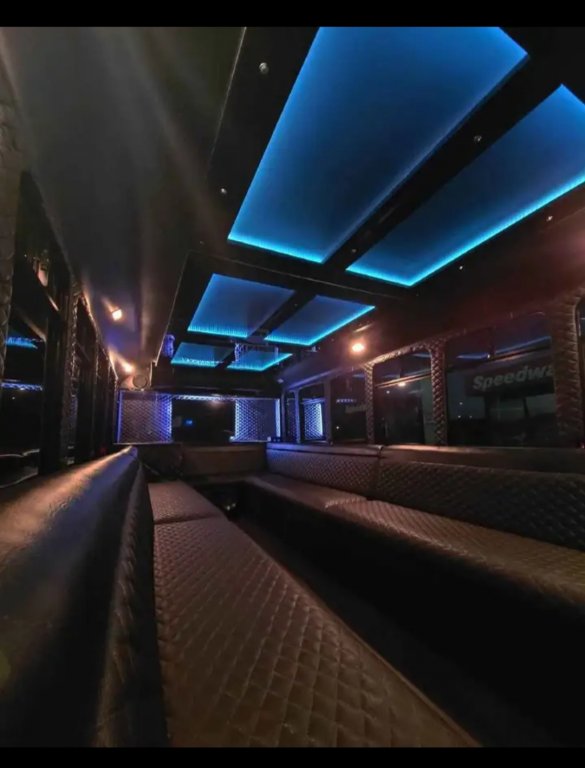 2009 Chevrolet C4500 Party Bus