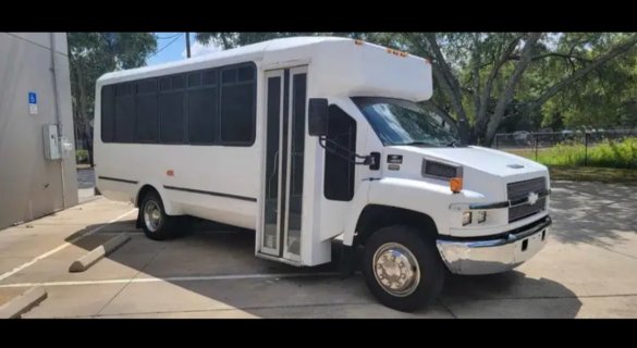 2009 Chevrolet C4500 Party Bus