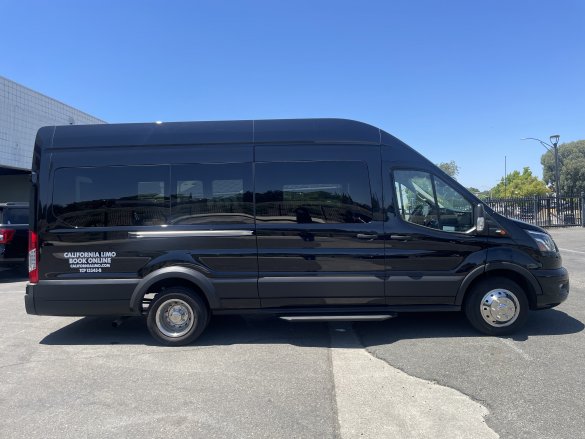 2024 Ford 350HD Transit Limo Van Sprinter