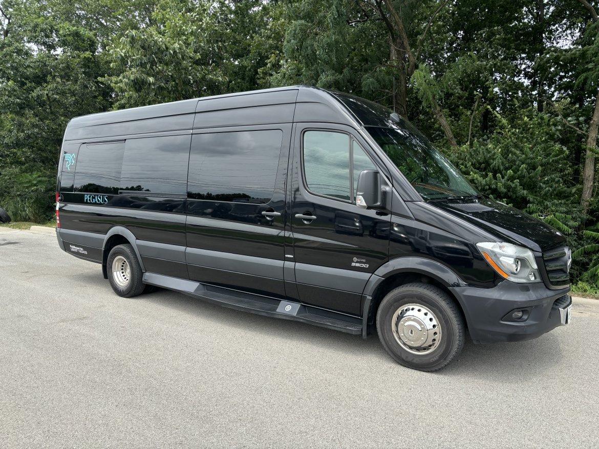 Sprinter for sale: 2014 Mercedes-Benz 3500 by Executive Coach Builders