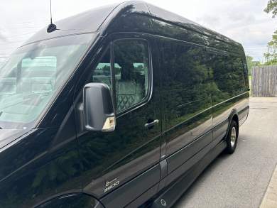 2014 Executive Coach Builders Mercedes-Benz 3500 Sprinter