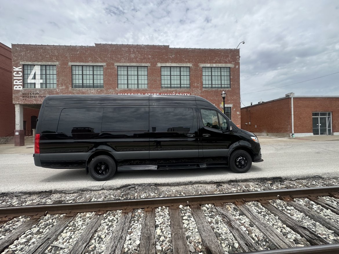 Sprinter for Sale in Springfield, MO - Photo 14