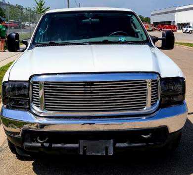 2004 Ford Excursion XLT Limousine