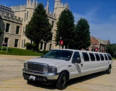 2004 Ford Excursion XLT Limousine