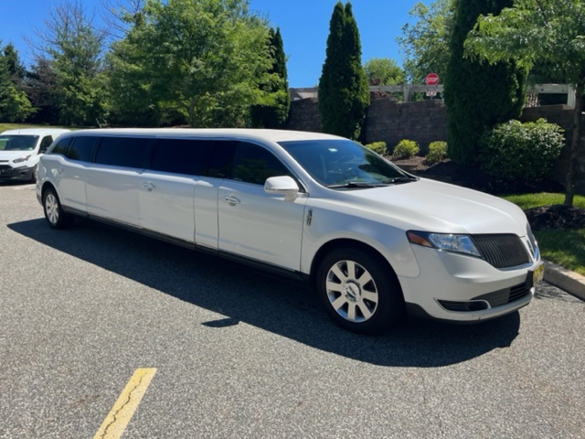 Used 2013 Lincoln MKT for sale in Livingston, NJ #WS-17865 | We Sell Limos