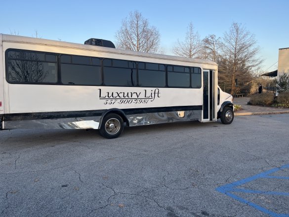 2003 Ford E-550 Limo Bus