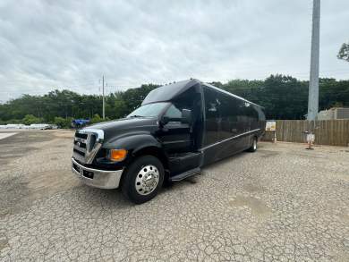 2013 Ford F650 Grech GM 40 45ft Executive Shuttle