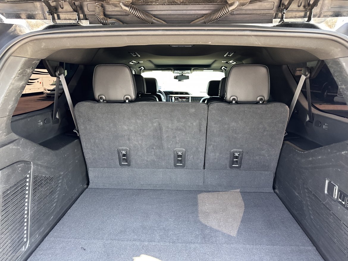 SUV for Sale in Phoenix, AZ - Photo 9