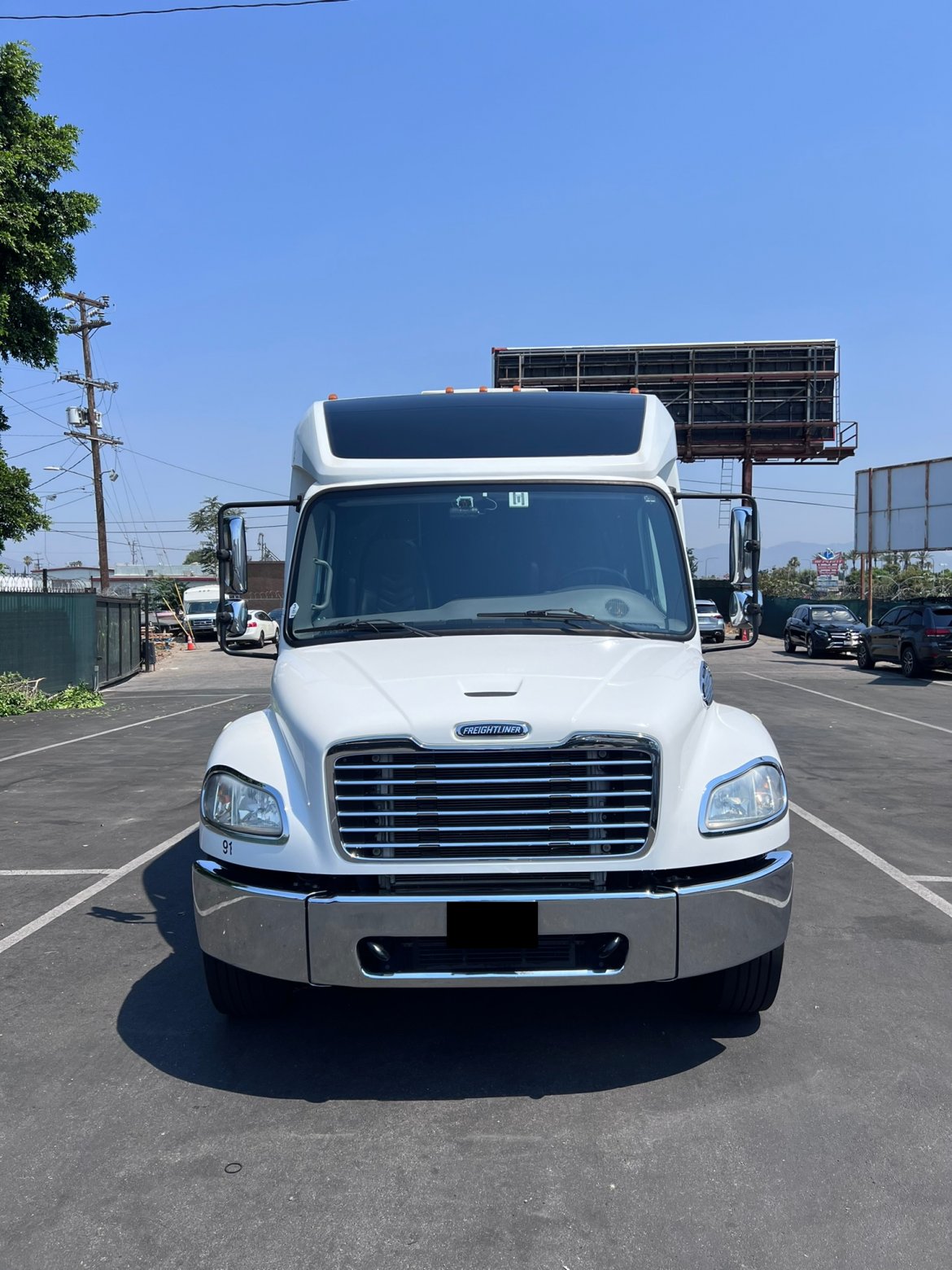 Executive Shuttle for Sale in Anaheim, CA - Photo 14