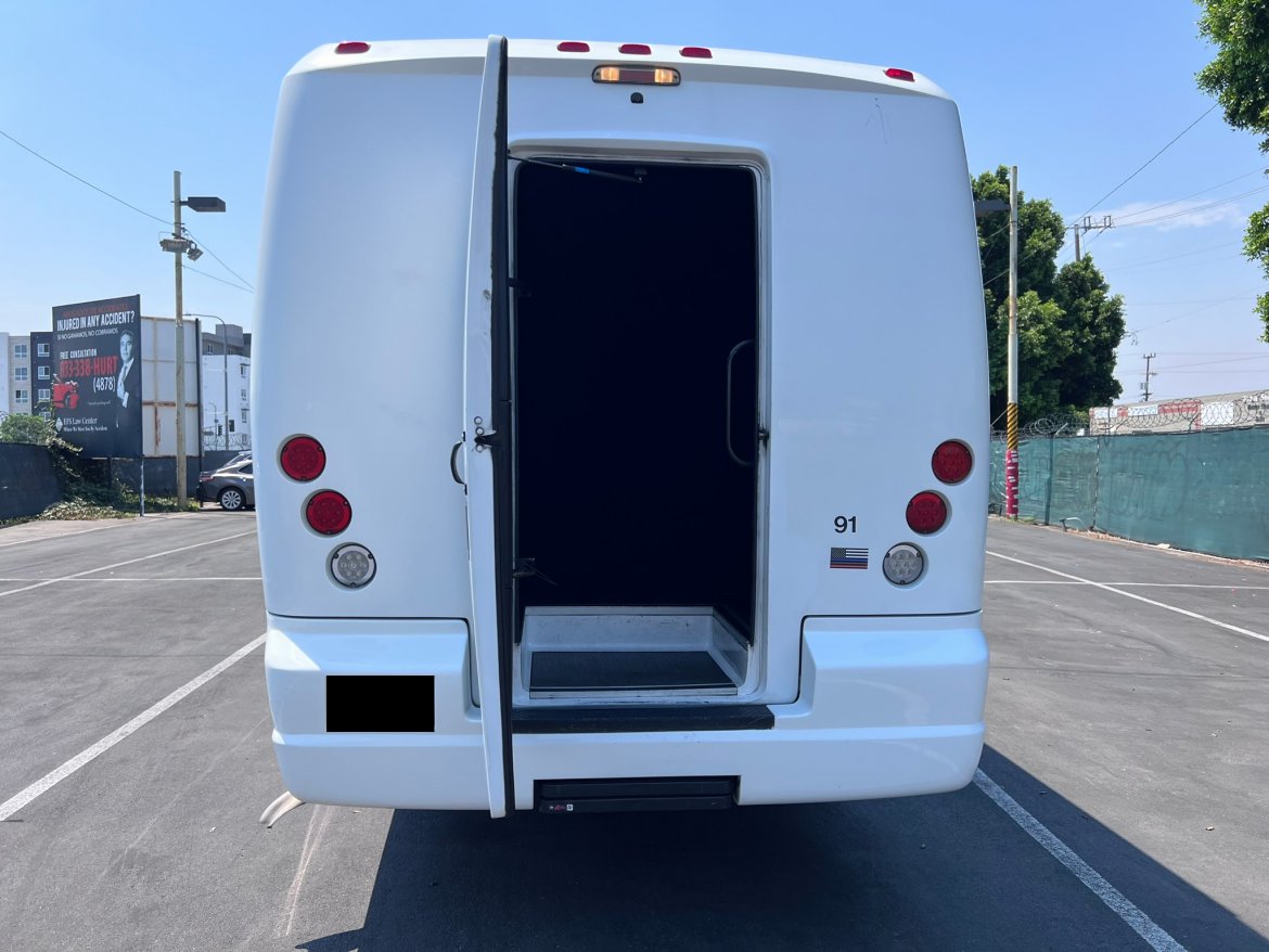 Executive Shuttle for Sale in Anaheim, CA - Photo 20