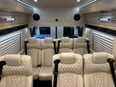 2024 AWD 15 Passenger Coach Minibus Auto Elite Mercedes-Benz Sprinter