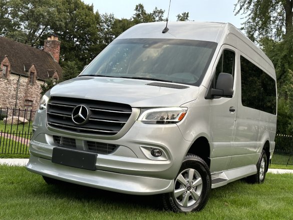 2023 AWD Transformer 144WB 9 Passenger Auto Elite Mercedes-Benz Sprinter