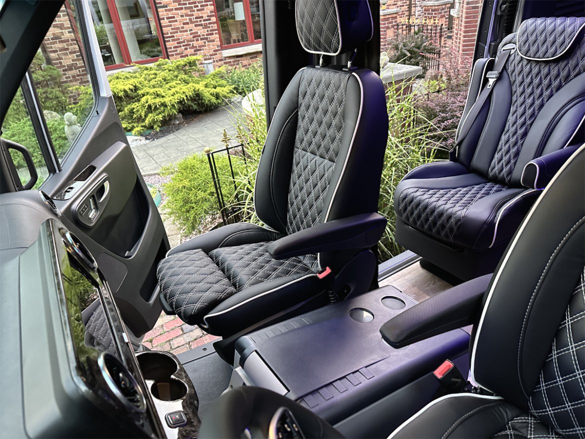 Sprinter for Sale in Elkhart, IN - Photo 29