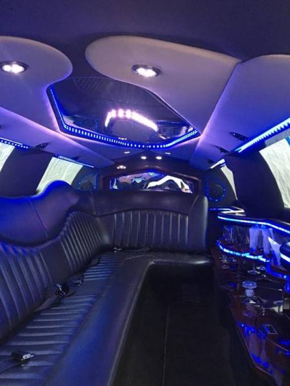 2011 Lincoln Town Car Limousine for Sale in Richmond, VA - Main Photo